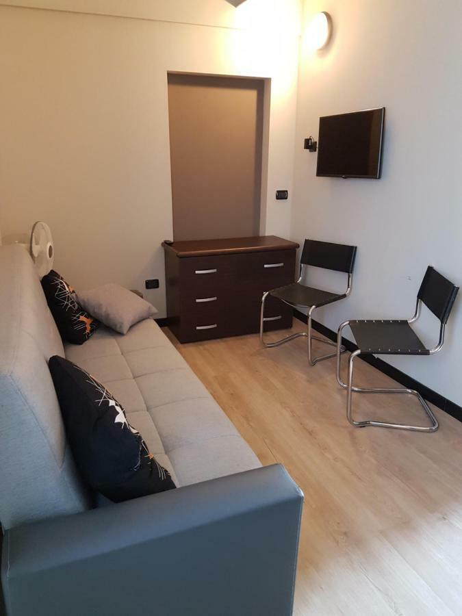 La Casa Del Lago Bed & Breakfast Сирмионе Екстериор снимка