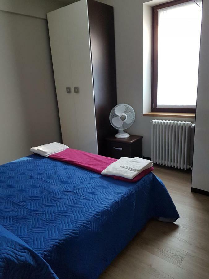 La Casa Del Lago Bed & Breakfast Сирмионе Екстериор снимка